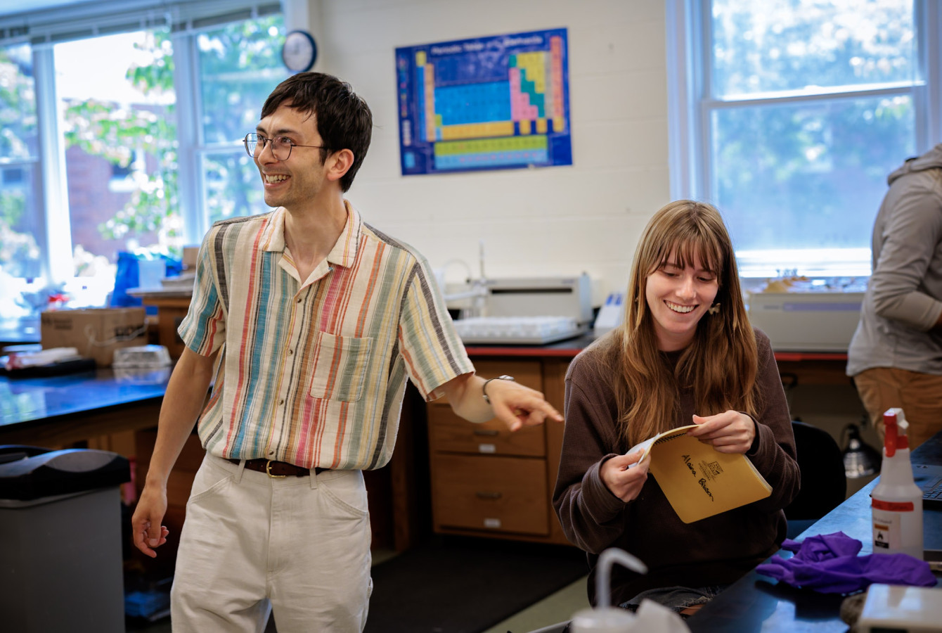 Ben Goulet-Scott, higher education and laboratory coordinator at Harvard Forest, speaking with 2026 Harvard Forest Summer Program participant Kyla Ritchie.
