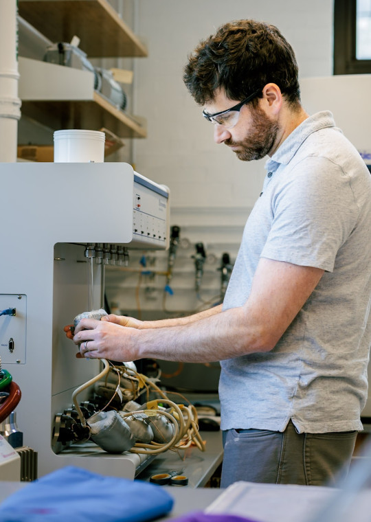Jarad Mason in the lab
