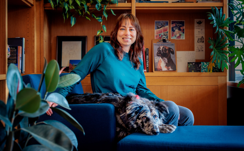 Professor Erin Hecht and her dog
