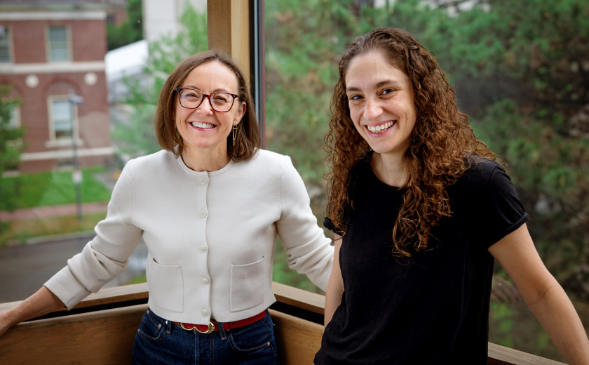 Nuria Dominguez-Iturza and Paola Arlotta