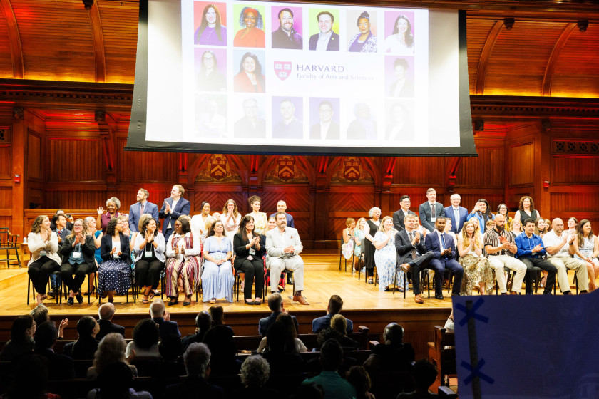 The full group of Harvard Heroes honorees on stage