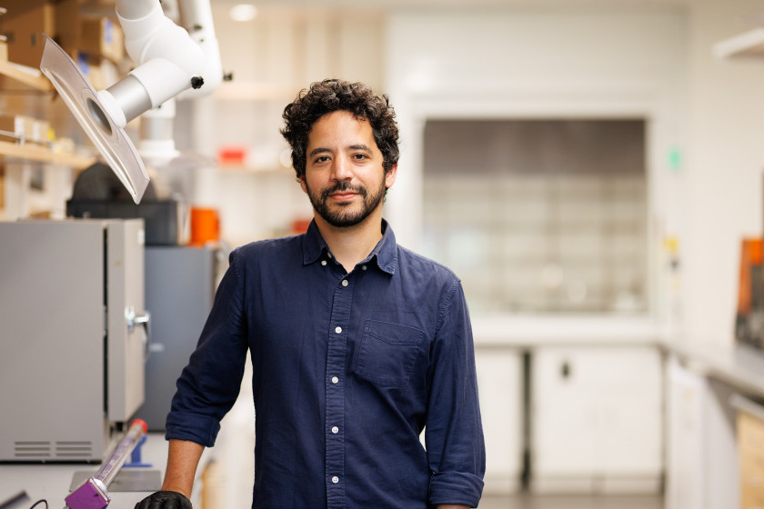 Ismail El Bagarri in the lab